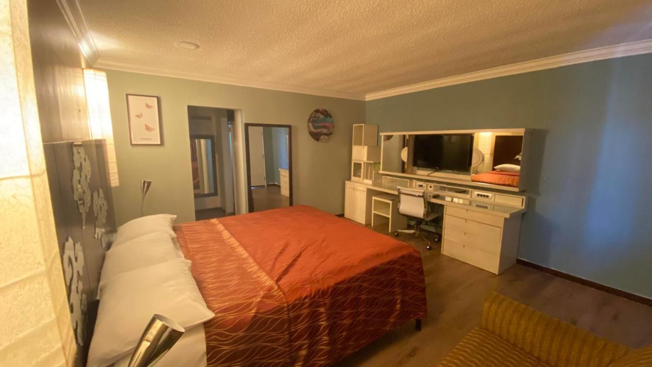 Villa Park Motel Ориндж Экстерьер фото